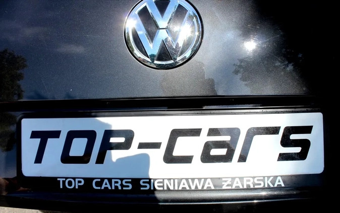 Volkswagen Passat cena 81900 przebieg: 164000, rok produkcji 2019 z Legnica małe 742